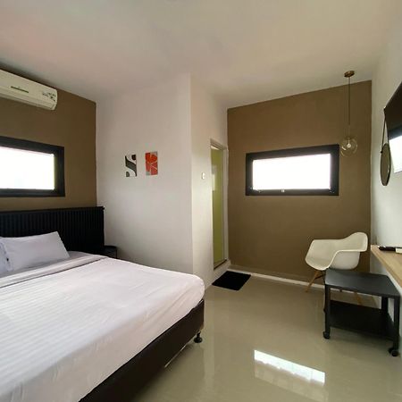 Sahasi Stay Kalibata Ngoại thất bức ảnh